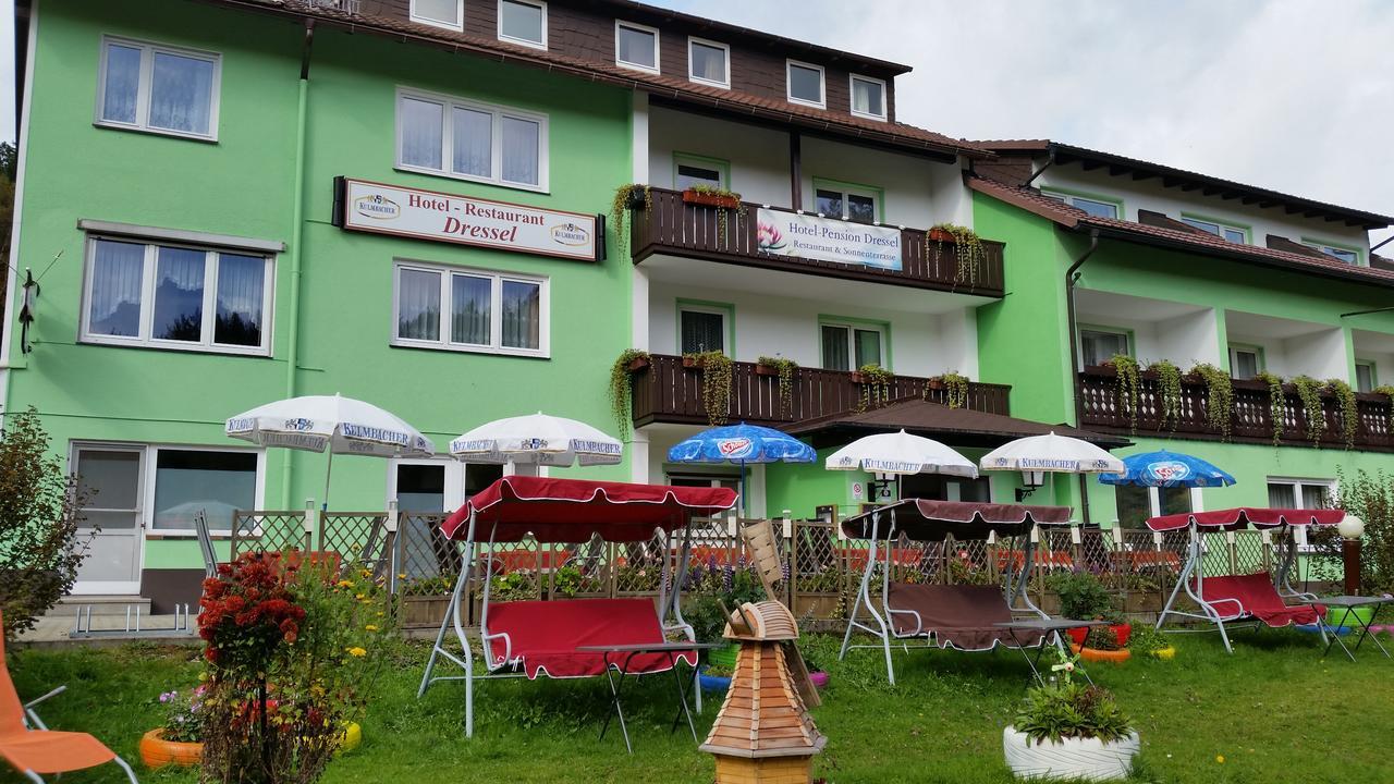 Hotel-Pension Dressel Warmensteinach Exterior photo